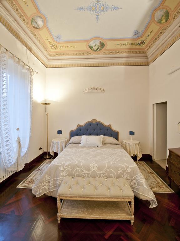 B&B Ester Pisa Værelse billede