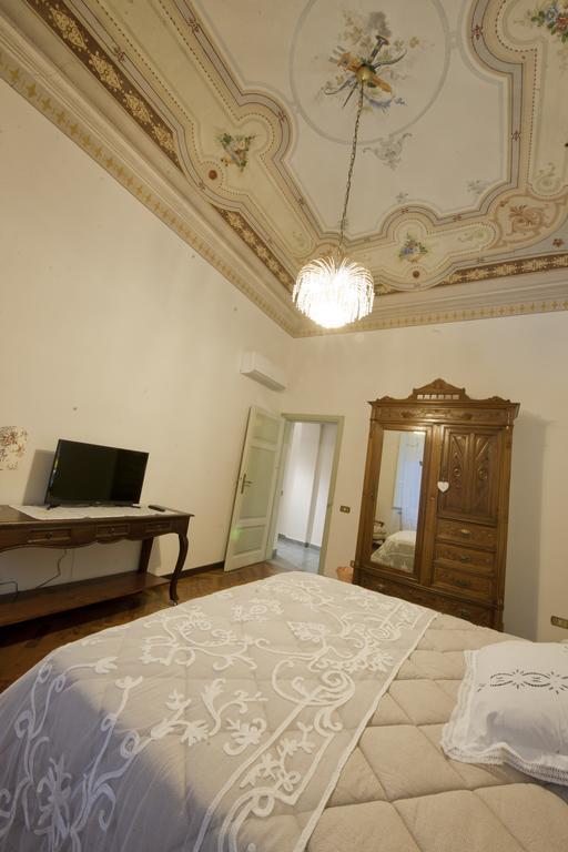 B&B Ester Pisa Værelse billede