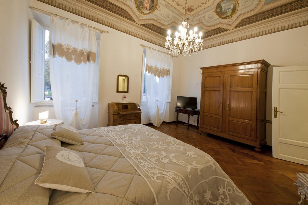 B&B Ester Pisa Værelse billede